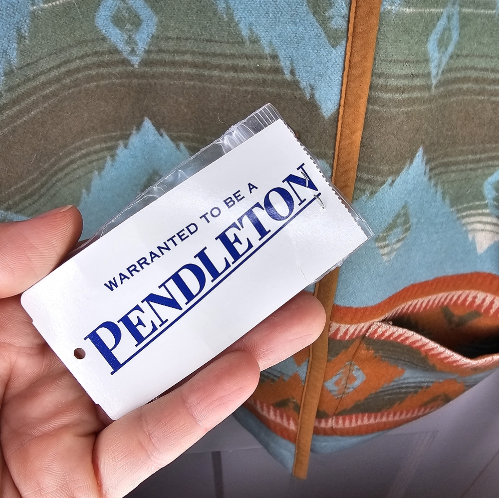 VTG Pendleton Aztec Blanket Jacket - Picture 6 of 16